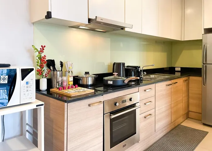 Near Bts L Large 98 Sqm L Pool&sauna Appartement Bangkok
