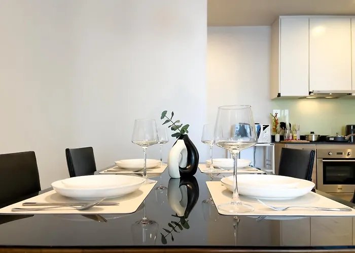 Near Bts L Large 98 Sqm L Pool&sauna Bangkok