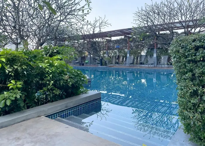 Near Bts L Large 98 Sqm L Pool&sauna Appartement