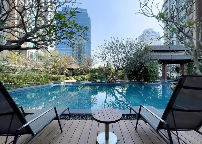 Near Bts L Large 98 Sqm L Pool&sauna * Bangkok